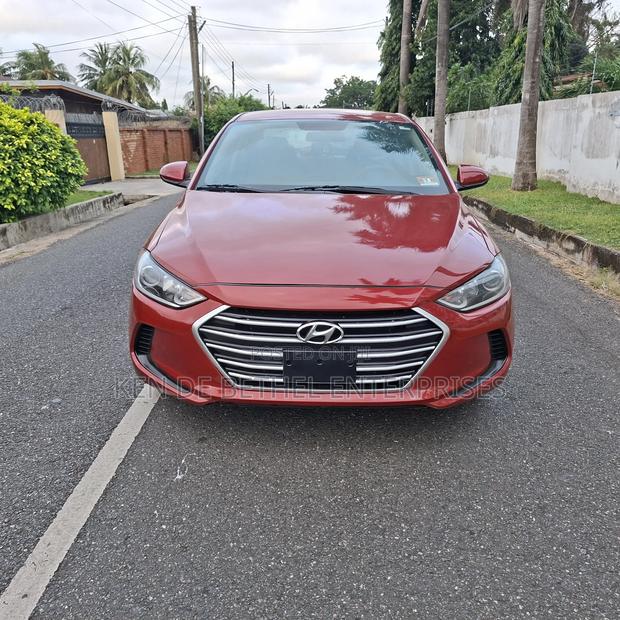 Hyundai Elantra 2017 Red