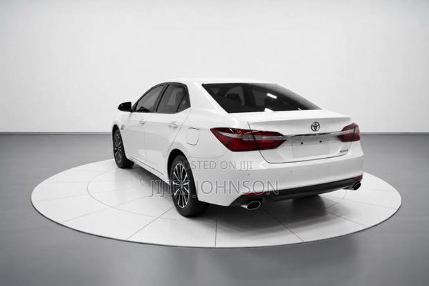 Toyota Corolla 2017 White
