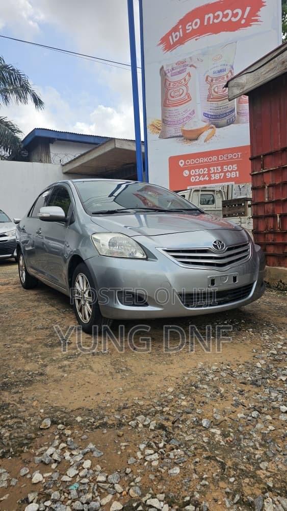 Toyota Vios 2012 Silver