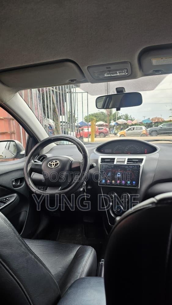 Toyota Vios 2012 Silver