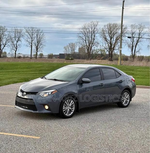 Toyota Corolla 2015 Gray