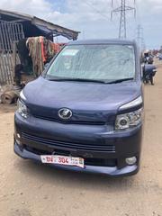 Toyota Voxy V 2WD 8-Seater 2010 Blue for sale