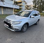 Mitsubishi Outlander 2018 Gray for sale