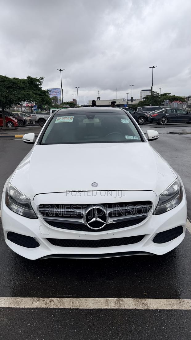 Mercedes-Benz C300 Sport 4Matic Sedan AWD (2.0L 4cyl 7A) 2017 White