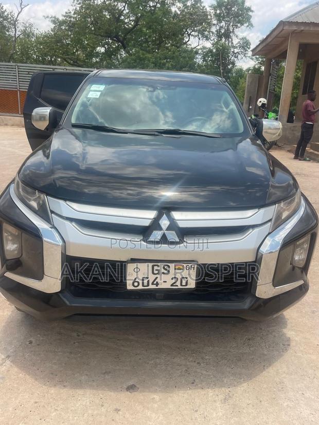 Mitsubishi L200 2020 Black