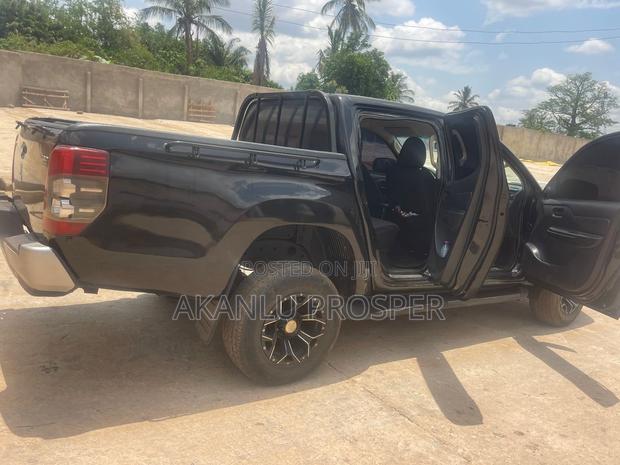 Mitsubishi L200 2020 Black