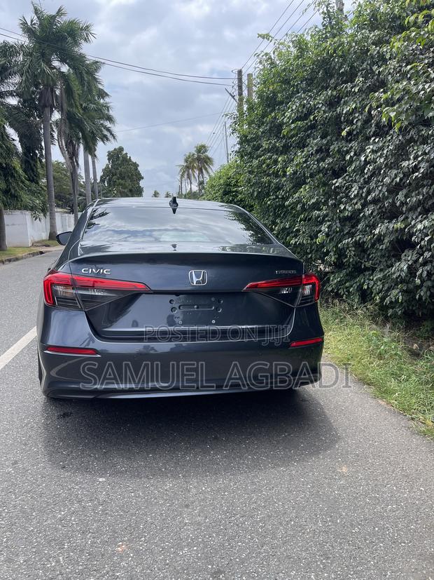 Honda Civic Touring CVT 2024 Gray