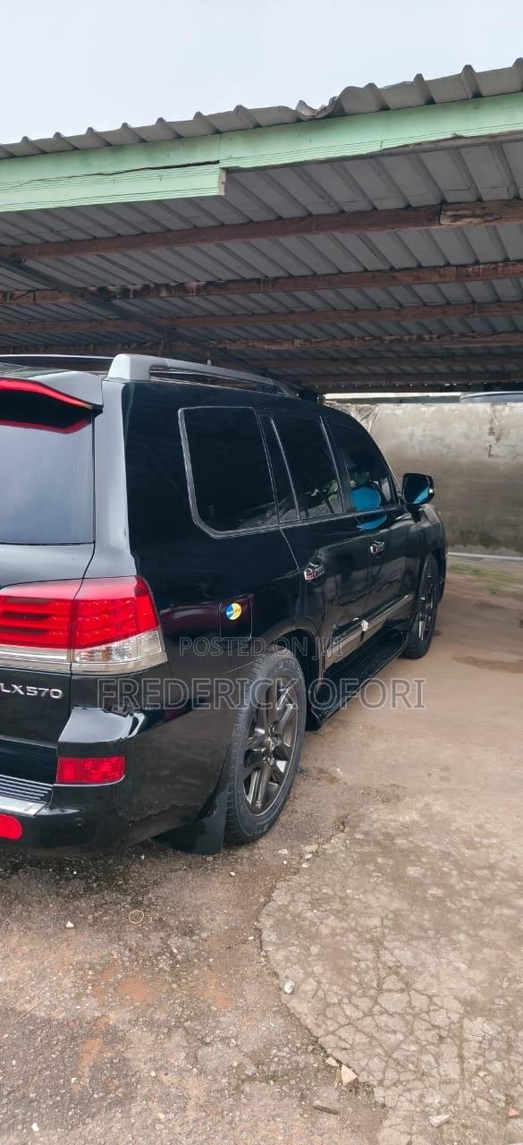 Lexus LX 570 AWD 2013 Black