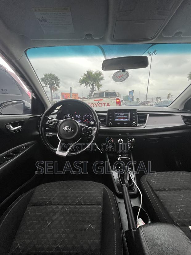 Kia Rio S Hatchback 2019 White