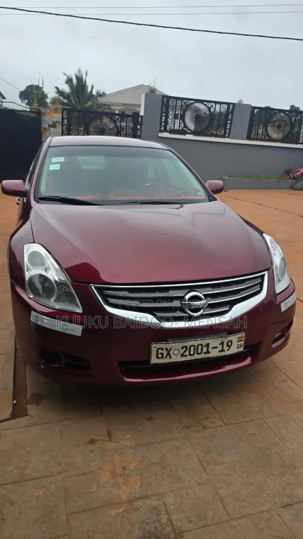 Nissan Altima 2.5 S Sedan 2012 Burgundy