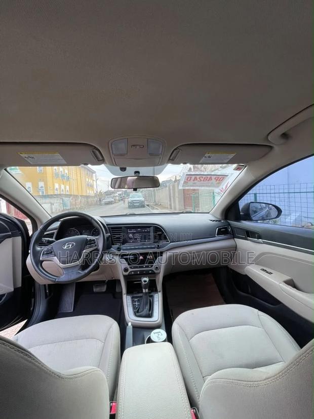 Hyundai Elantra Limited 2018 Black