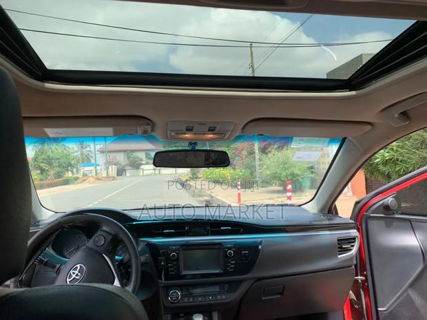 Toyota Corolla 2015 Beige