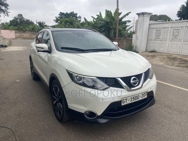 Nissan Qashqai 2015 White