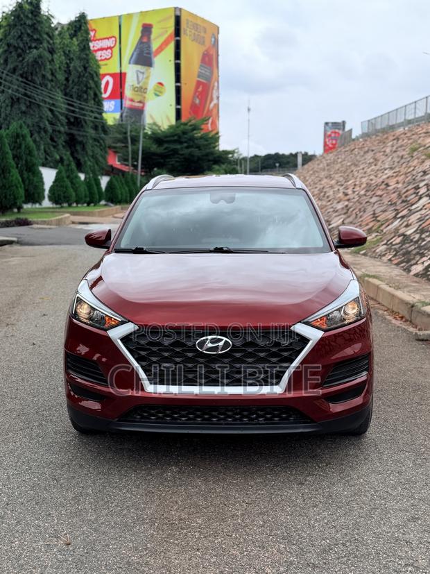 Hyundai Tucson SE AWD 2020 Brown