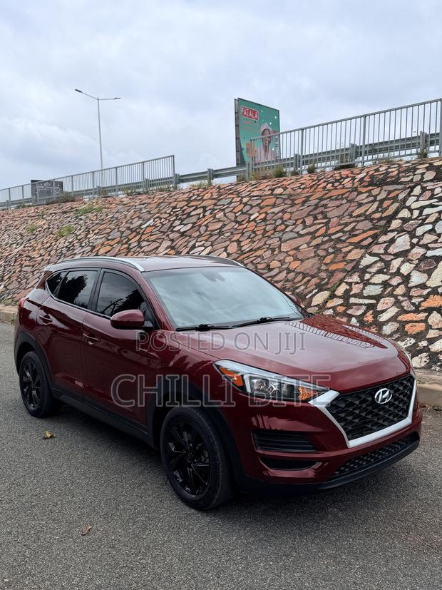 Hyundai Tucson SE AWD 2020 Brown