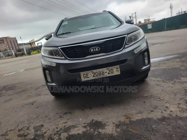 Kia Sorento 2015 Silver