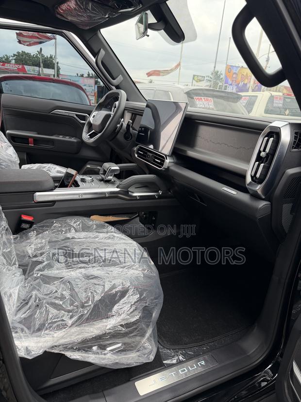 Jetour T2 1.5 Petrol AWD 2025 Black