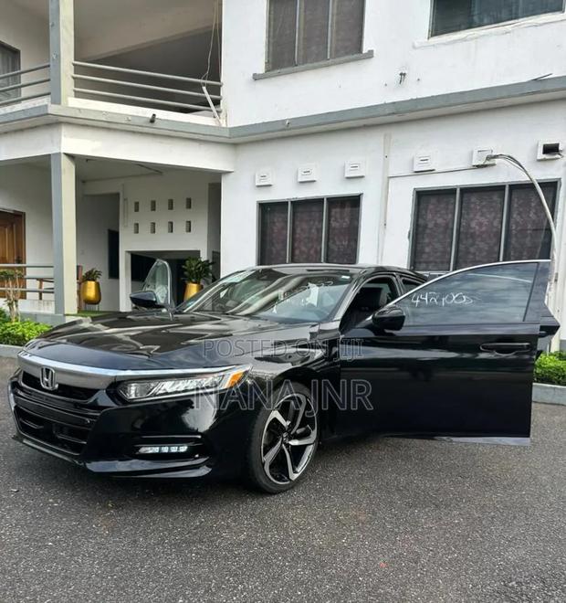 Honda Accord Sport 2.0T 2020 Black