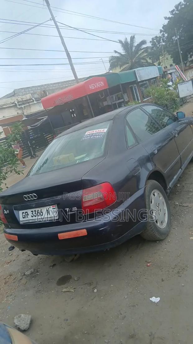Audi A4 1997 Blue