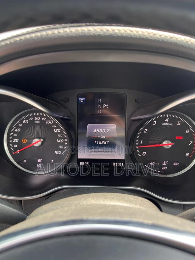 Mercedes-Benz C300 2016 Silver