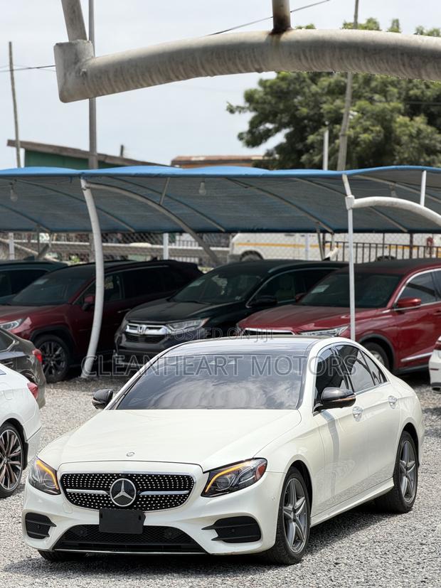 Mercedes-Benz E300 2018 White