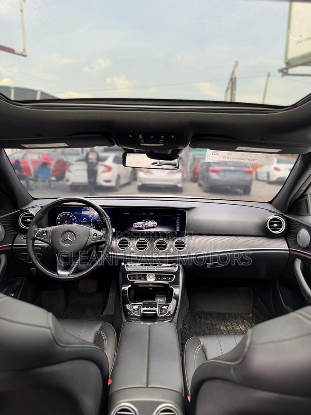 Mercedes-Benz E300 2018 White