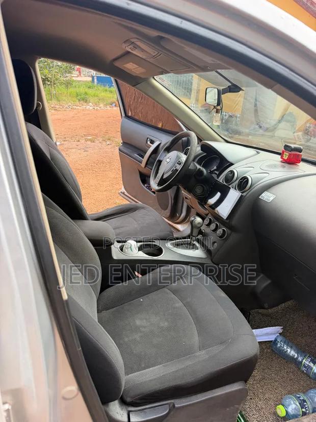 Nissan Rogue 2012 Silver