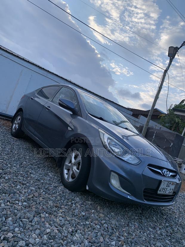Hyundai Accent GLS 2012 Gray