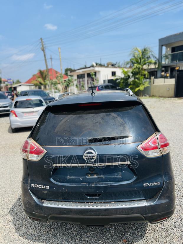 Nissan Rogue SV AWD 2016 Black