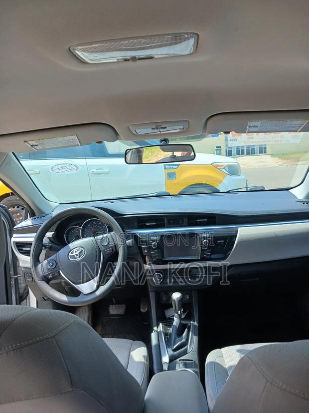 Toyota Corolla 2014 Silver