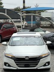 Honda Accord Touring 2.0T 2022 White for sale