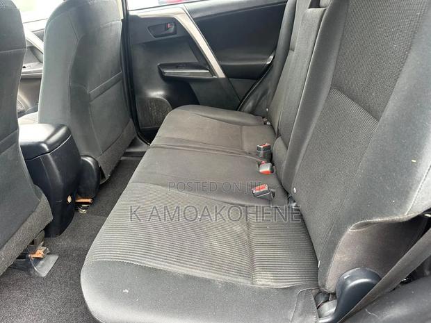 Toyota RAV4 2016 Brown
