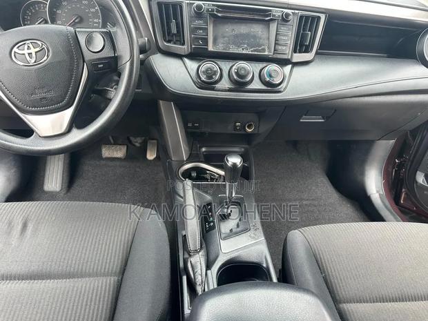 Toyota RAV4 2016 Brown
