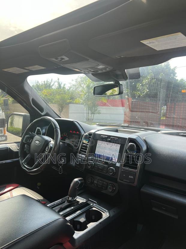 Ford F-150 Limited 4x4 SuperCrew Cab Styleside 5.5 ft. box 145 in. WB