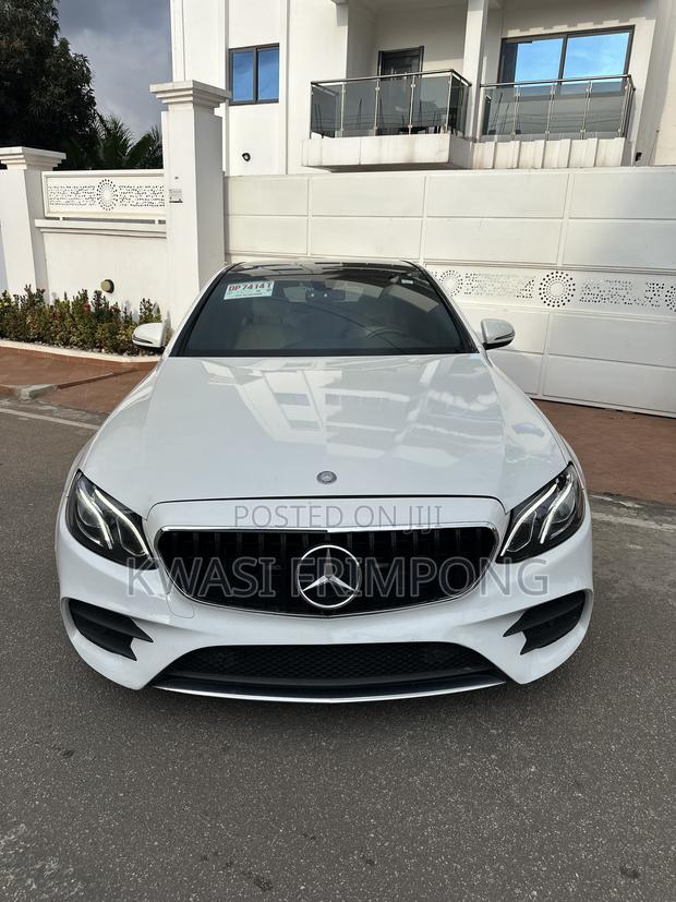 Mercedes-Benz E300 2019 White