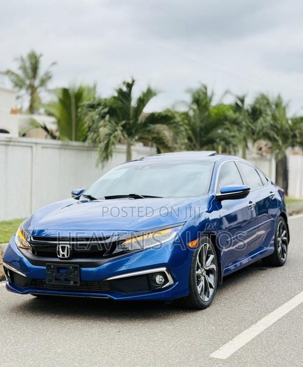 Honda Civic 2019 Blue