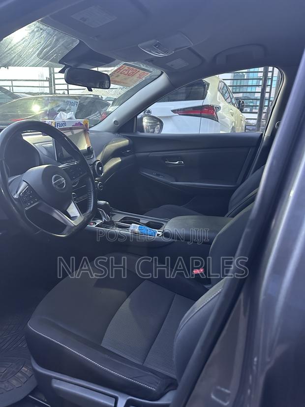 Nissan Sentra SV 2020 Gray