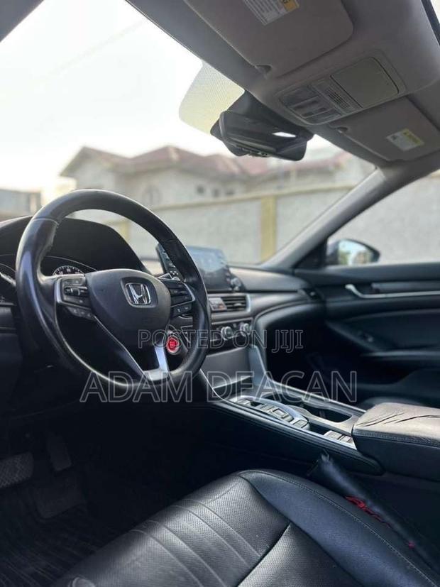 Honda Accord 2018 Black