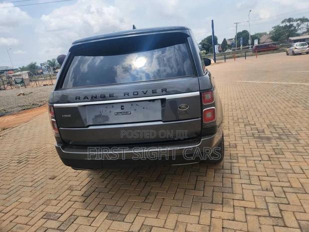 Land Rover Range Rover Vogue 2018 Gray