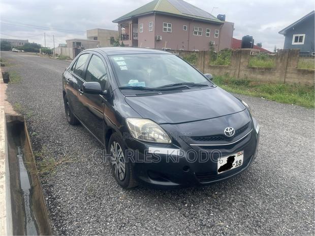 Toyota Yaris 2009 Black