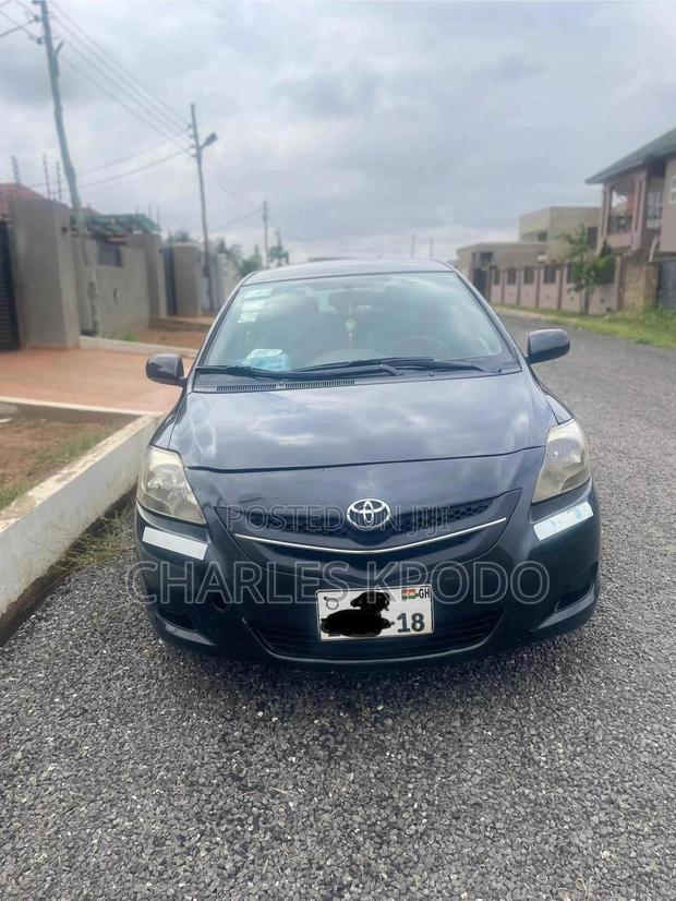 Toyota Yaris 2009 Black