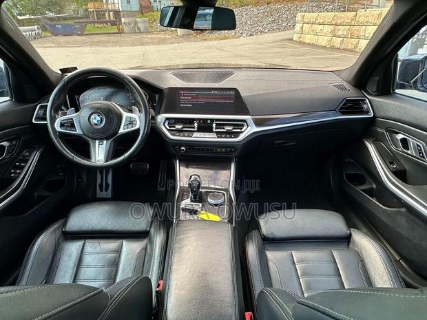 BMW 330i 2020 Black