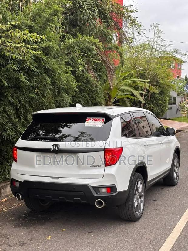 Honda Passport 2023 White