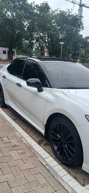 Toyota Camry 2020 White for sale