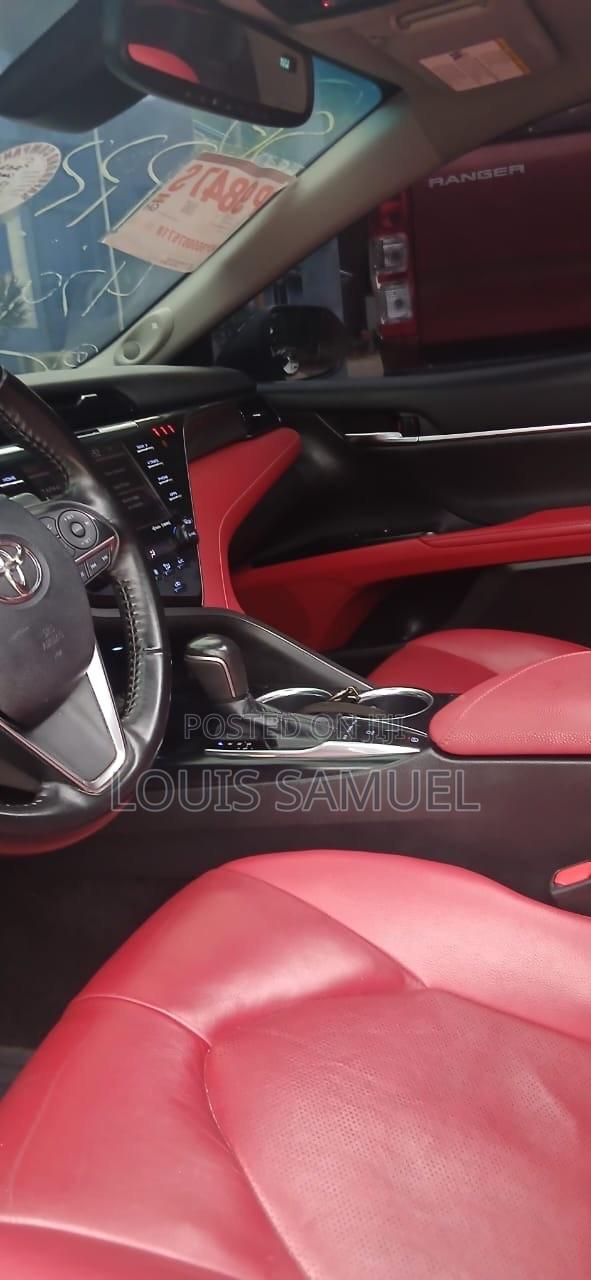 Toyota Camry 2020 White