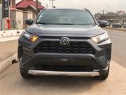 Toyota RAV4 LE FWD 2020 Gray for sale
