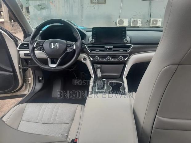 Honda Accord EX-L (1.5L 4cyl Turbo CVT) 2019 Gold