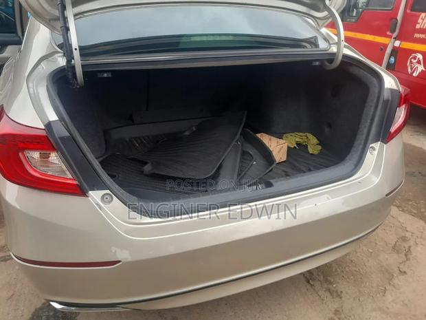 Honda Accord EX-L (1.5L 4cyl Turbo CVT) 2019 Gold