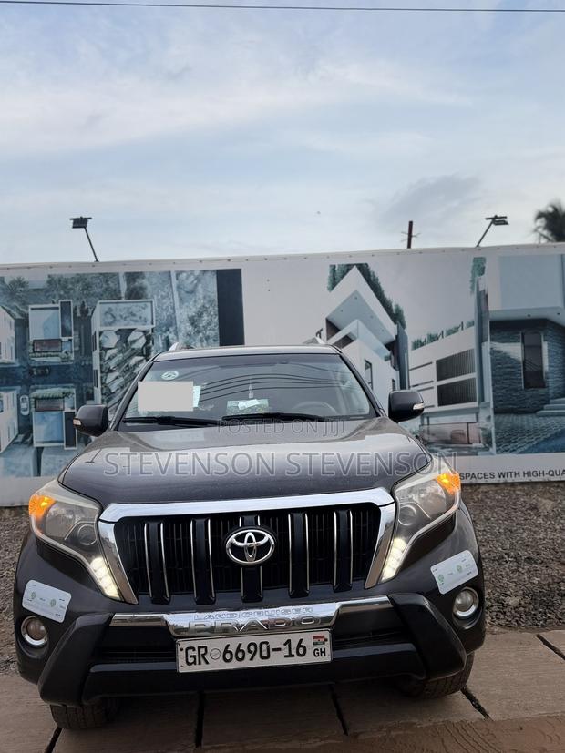 Toyota Land Cruiser Prado 2.8 D-4D 2016 Black