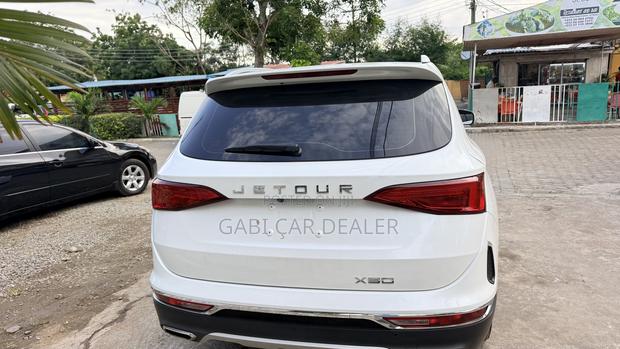 Jetour X50 2024 White